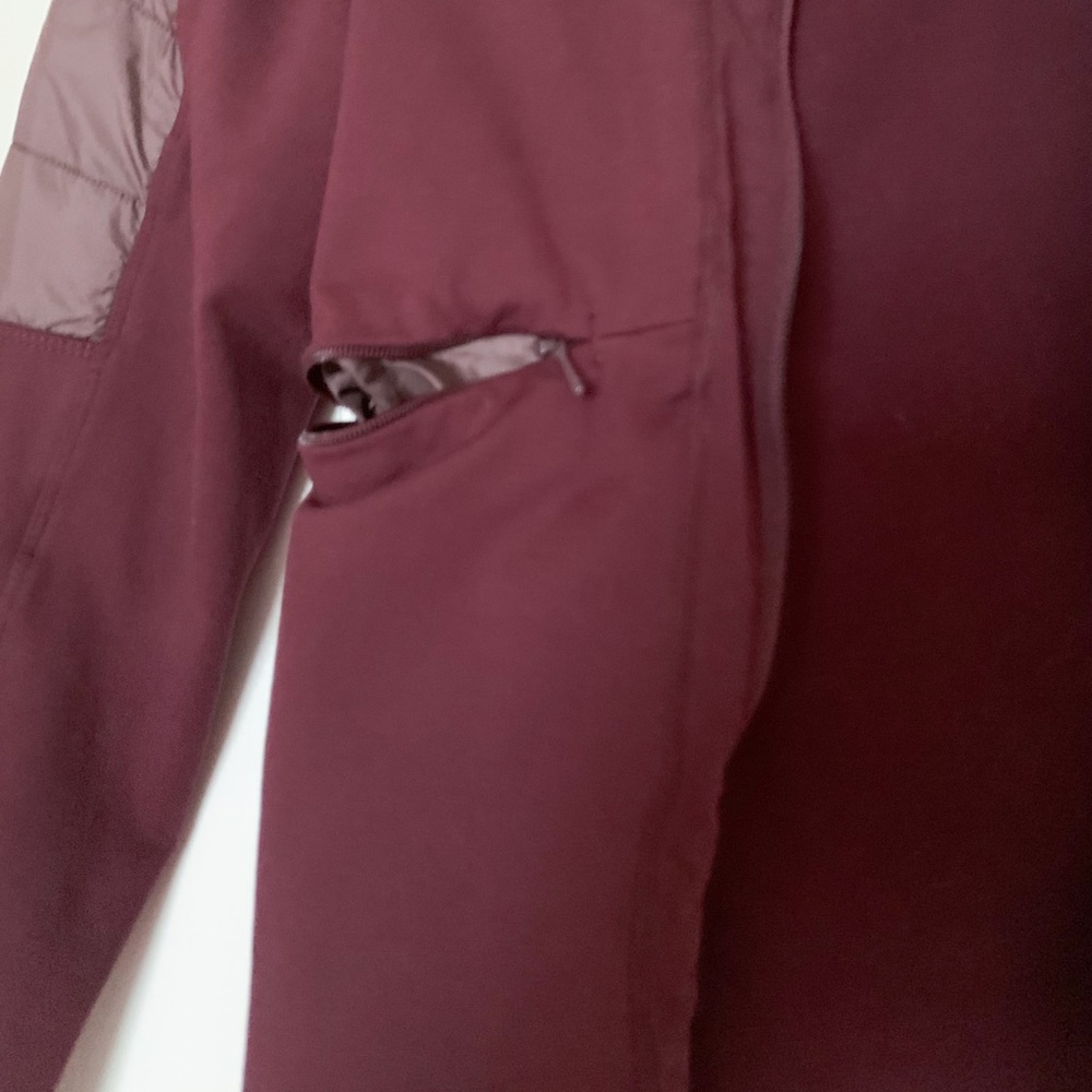 Mountain Hardwear Jacket - Picture 6 of 7